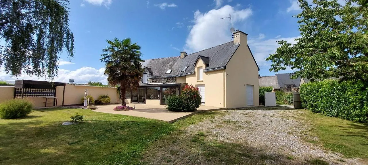 Villa Excallibur, aux portes de Brocéliande Carentoir Hébergement de vacances